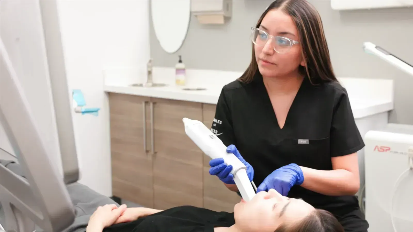 Digital dental imaging technology in the treatment room